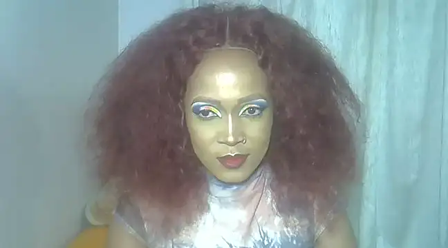 Snapshot of ChloeBab chatting on 02.12.25 ChloeBab online show from 02.12.25