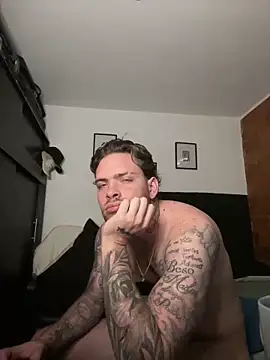 Snapshot of arnold_bekam chatting on 02.19.25 arnold bekam online show from 02.19.25