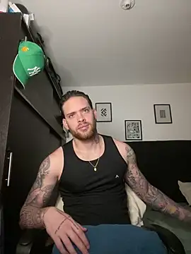 Snapshot of arnold_bekam chatting on 02.27.25 arnold bekam online show from 02.27.25