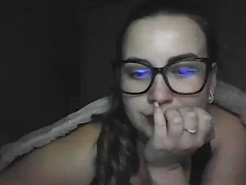 Snapshot of GoddessTenderness chatting on 02.24.25 GoddessTenderness online show from 02.24.25