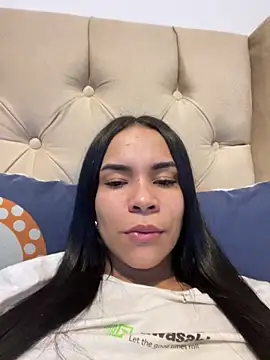 Snapshot of Naatalia chatting on 03.04.25 Naatalia online show from 03.04.25