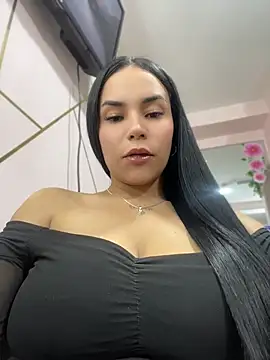 Naatalia online show from 07.24.26