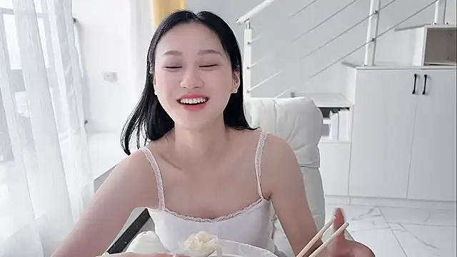 Cassie-20 online show from 03.15.25