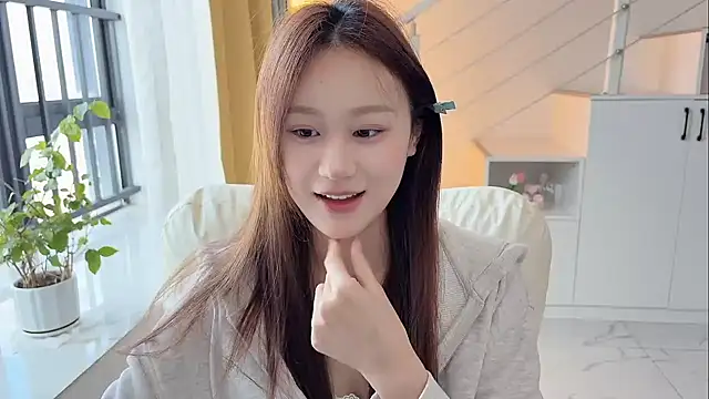 Cassie-20 online show from 11.21.25