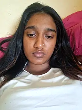 Snapshot of indianpink_lips chatting on 09.24.25 indianpink lips online show from 09.24.25