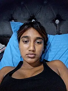 indianpink lips online show from 04.02.26