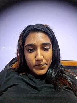 indianpink lips online show from 04.20.26