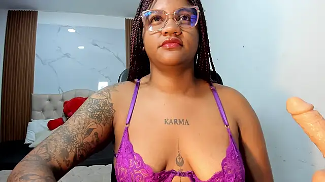 ZahraRose online show from 02.23.26