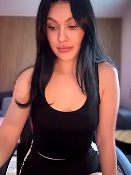 Snapshot of YoungHotMilf97 chatting on 02.09.26 YoungHotMilf97 online show from 02.09.26