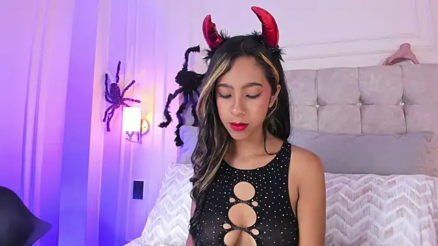 JasmineRoss 1 online show from 10.19.25