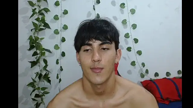 Snapshot of neithanzynxx chatting on 03.05.25 neithanzynxx online show from 03.05.25