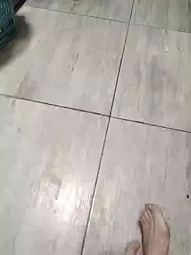 Snapshot of Loly2025 chatting on 02.24.25 Loly2025 online show from 02.24.25