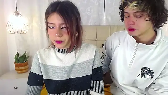 fyreandfox  online show from 03.17.25