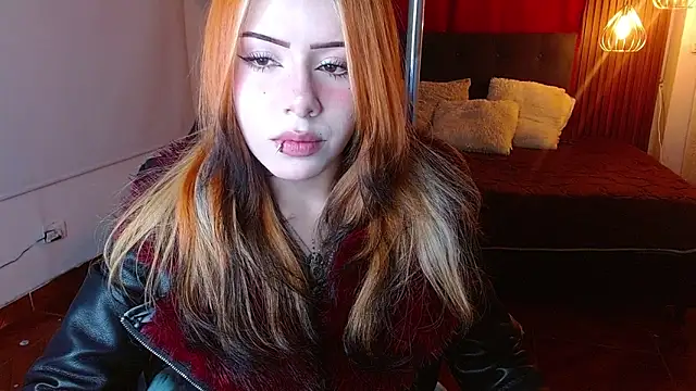 fyreandfox  online show from 06.12.26
