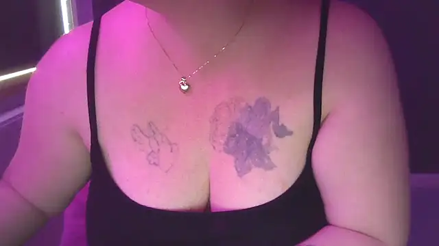 Snapshot of sizha6 chatting on 05.22.26 sizha6 online show from 05.22.26