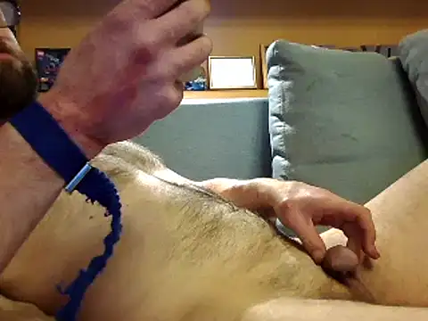 Snapshot of Andre35w chatting on 02.22.25 Andre35w online show from 02.22.25