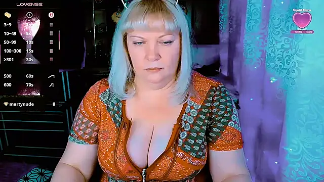 FlowerButterf online show from 12.13.25