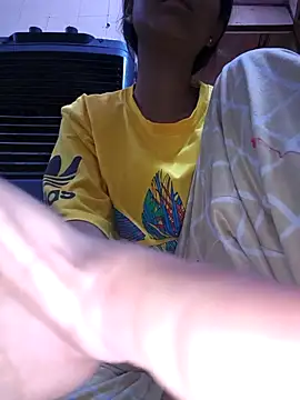 Snapshot of Aaradhna-hoy chatting on 10.05.25 Aaradhna-hoy online show from 10.05.25