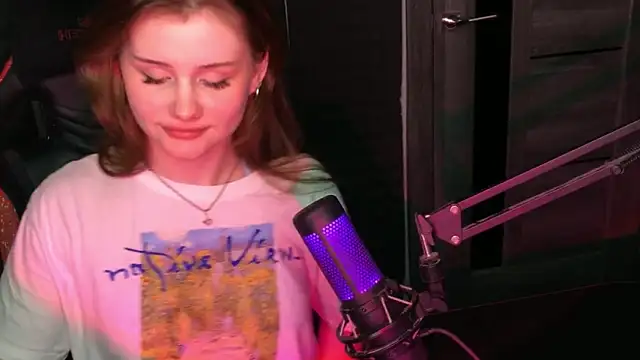 Snapshot of baby_Milaaaaaaa chatting on 03.06.25 baby Milaaaaaaa online show from 03.06.25