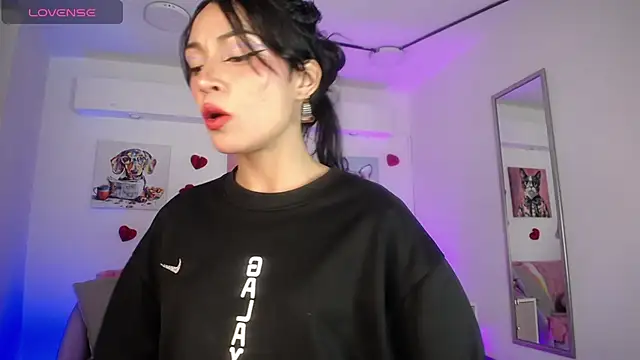 LoreleyNovoa online show from 02.22.26