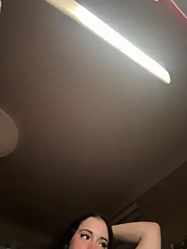 Snapshot of sexymelli18 chatting on 03.13.26 sexymelli18 online show from 03.13.26