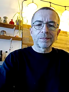 Xavspank2 online show from 12.03.25