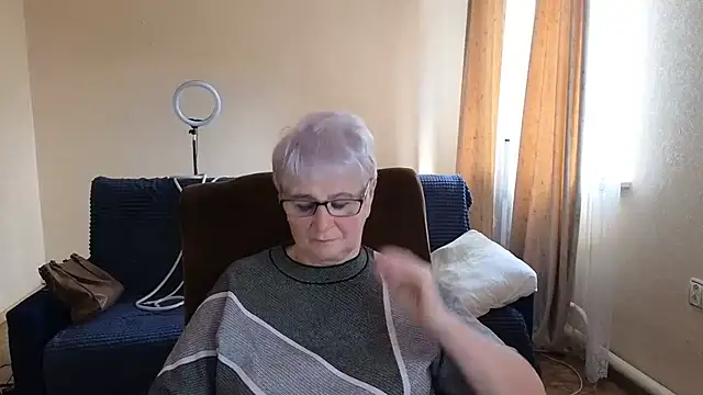 Sandra Snowflake online show from 04.23.26