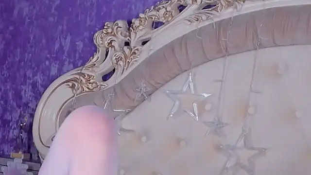 BECKI VRES online show from 02.20.25