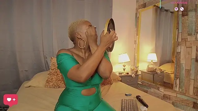 DashaSousaa online show from 03.17.26