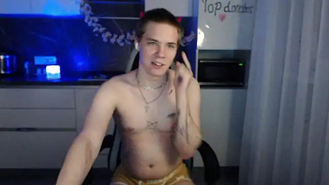 Snapshot of yourlildemon chatting on 03.13.26 yourlildemon online show from 03.13.26