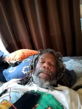 Snapshot of KingSlim56 chatting on 10.31.25 KingSlim56 online show from 10.31.25