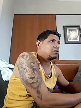 Snapshot of Odin-2121 chatting on 02.20.25 Odin-2121 online show from 02.20.25