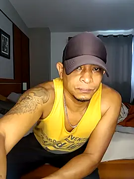 Snapshot of Odin-2121 chatting on 02.24.25 Odin-2121 online show from 02.24.25