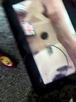 Snapshot of QueenM3 chatting on 02.16.25 QueenM3 online show from 02.16.25