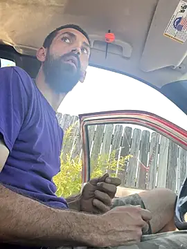 Snapshot of QueenM3 chatting on 09.18.25 QueenM3 online show from 09.18.25