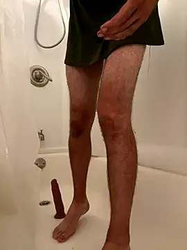 Snapshot of QueenM3 chatting on 09.28.25 QueenM3 online show from 09.28.25