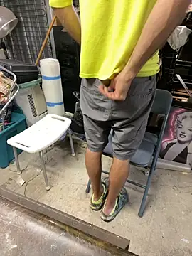 Snapshot of QueenM3 chatting on 10.02.25 QueenM3 online show from 10.02.25