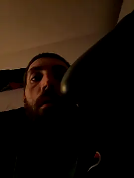 Snapshot of QueenM3 chatting on 10.09.25 QueenM3 online show from 10.09.25