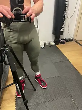 pesyelisa online show from 02.22.25