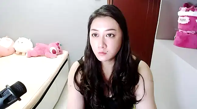 Snapshot of A_dabo chatting on 02.20.25 A dabo online show from 02.20.25