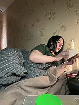 Naughtbaby 2025 online show from 03.27.26