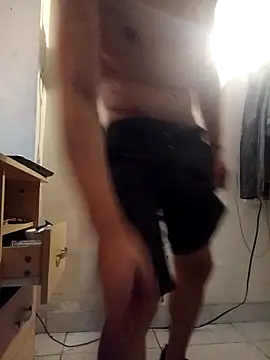 LeonRoots online show from 11.07.25