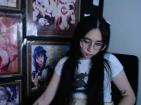 Arielle lov online show from 02.17.25