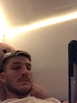 Snapshot of yoyoboy988 chatting on 02.17.25 yoyoboy988 online show from 02.17.25