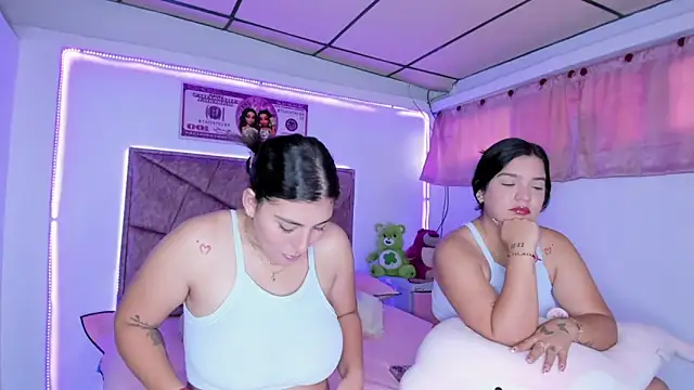 Snapshot of Cristal_Smith20 chatting on 09.30.25 Cristal Smith20 online show from 09.30.25