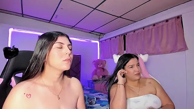 Cristal Smith20 online show from 04.17.26