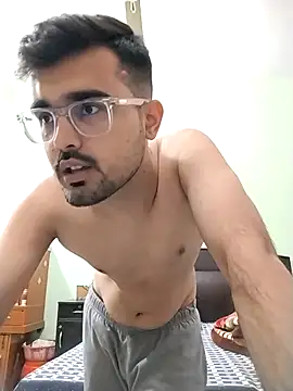 Snapshot of hornypurush chatting on 12.19.25 hornypurush online show from 12.19.25