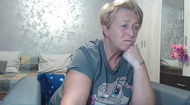 RosesandLillies online show from 02.21.25