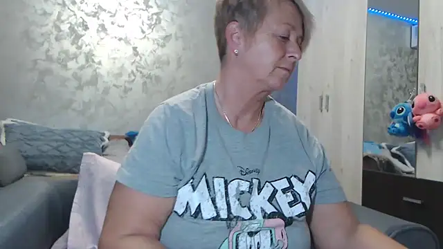 RosesandLillies online show from 02.23.26