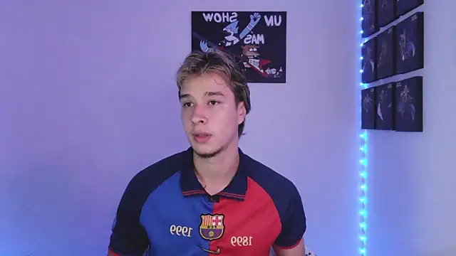 Snapshot of jack_walker190 chatting on 10.06.25 jack walker190 online show from 10.06.25